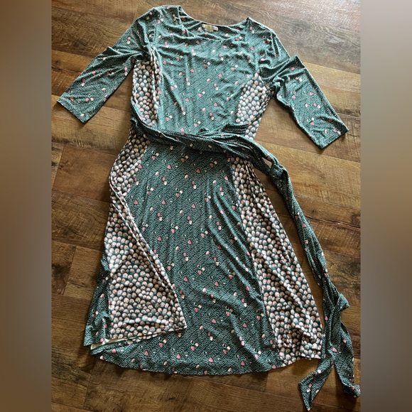 Boden Anna Jersey Floral polka dot Belted Midi Dress Green Women's Size 16 Long - Picture 2 of 16